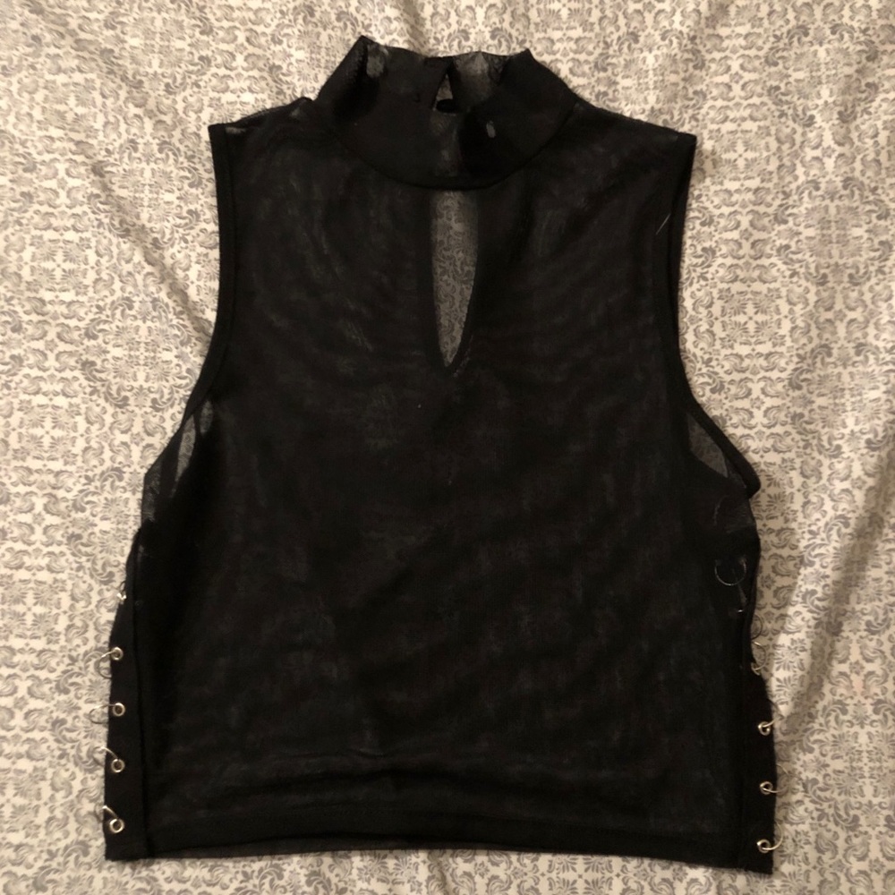 mesh crop top